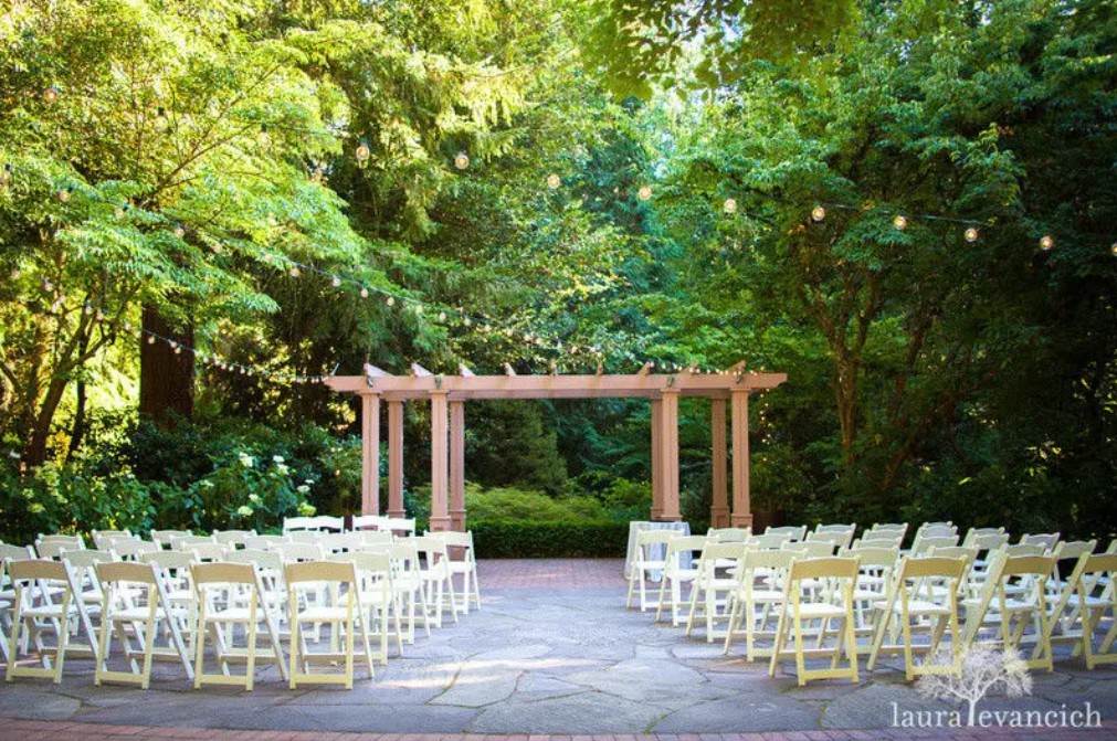 Leach Botanical Garden event space