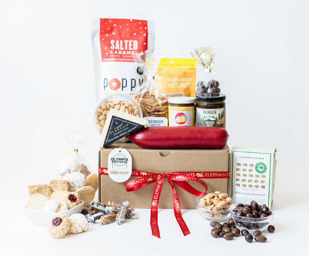 Elephants Delicatessen Elephants favorites gift box